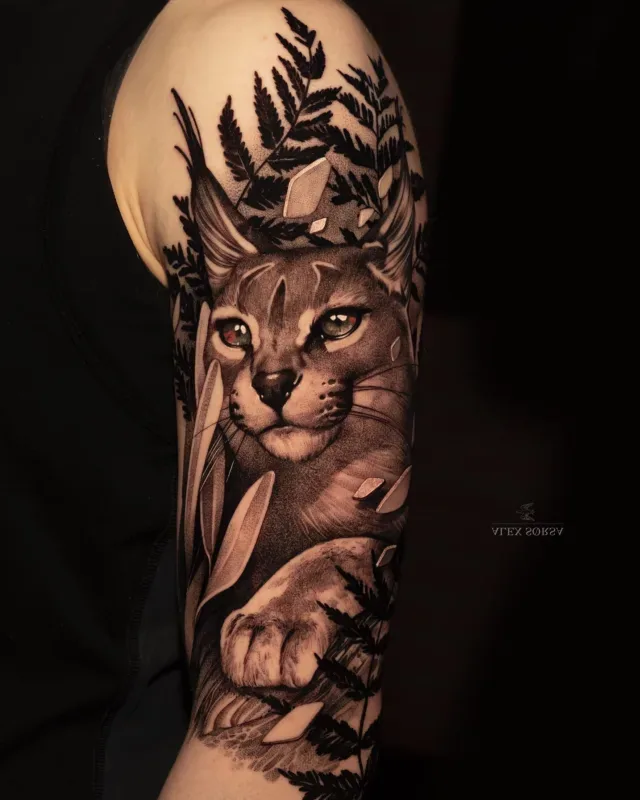 Black & Grey рысь с растительной графикой